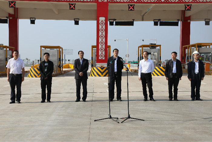 爽爽窝窝午夜精品一区二区