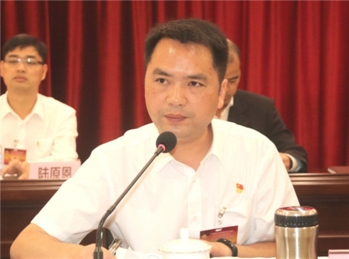 爽爽窝窝午夜精品一区二区