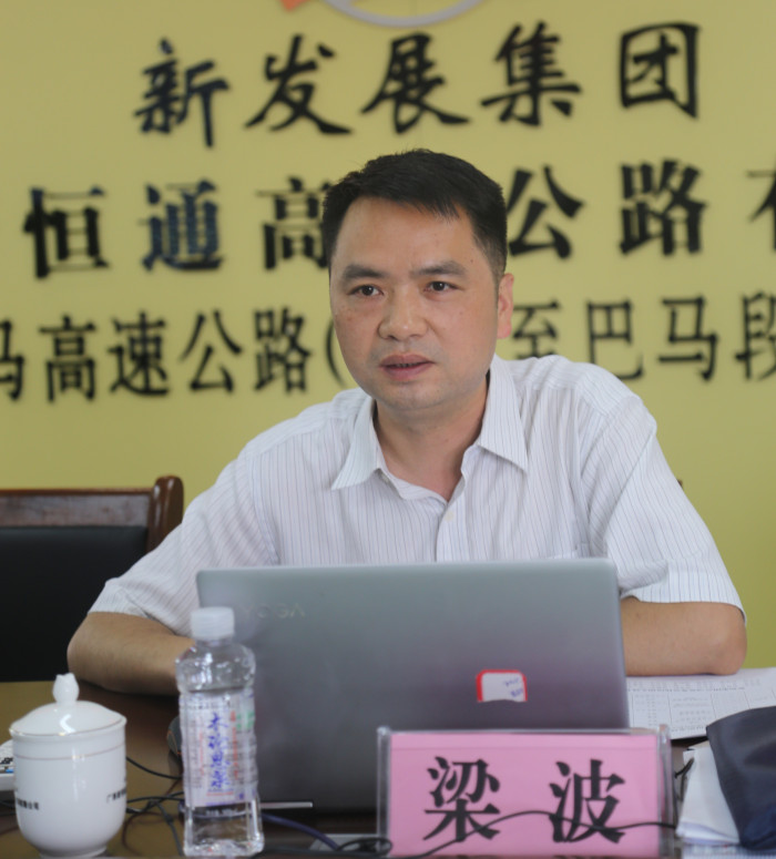 爽爽窝窝午夜精品一区二区