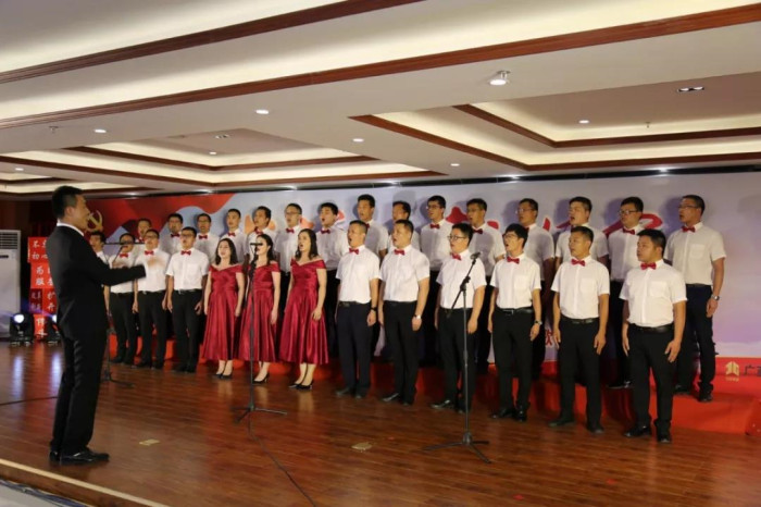 爽爽窝窝午夜精品一区二区