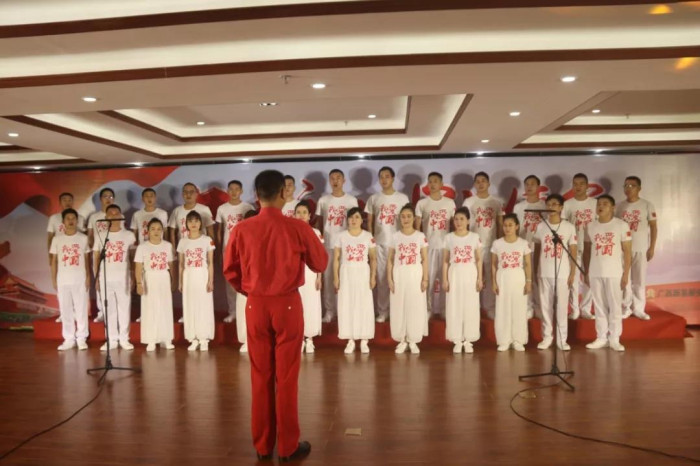 爽爽窝窝午夜精品一区二区