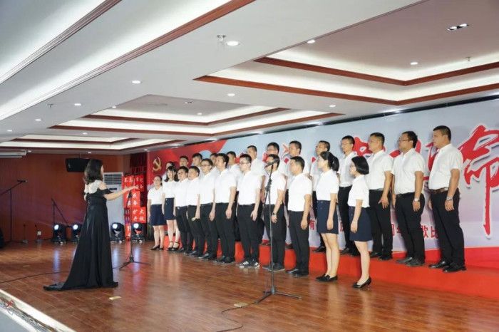 爽爽窝窝午夜精品一区二区