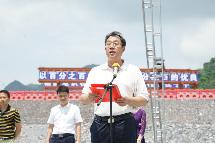 爽爽窝窝午夜精品一区二区