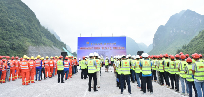 爽爽窝窝午夜精品一区二区