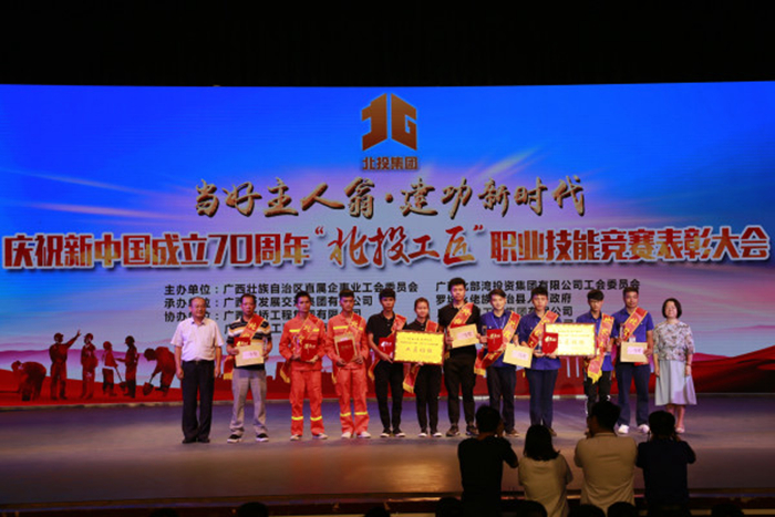 爽爽窝窝午夜精品一区二区